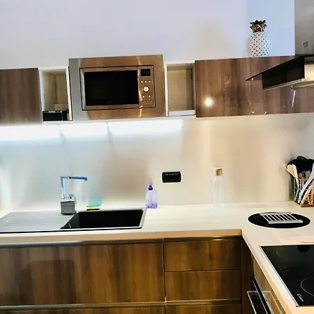 In The Center With A View Of Mont Blanc Chamonix